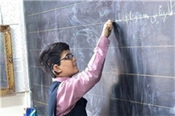 معاون وزیر آموزش و پرورش: ۹۷ درصد جامعه ایران باسواد هستند