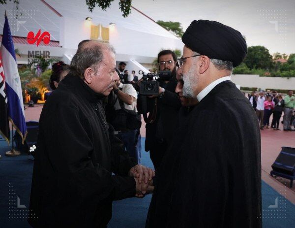 رئیس جمهور وارد نیکاراگوئه شد