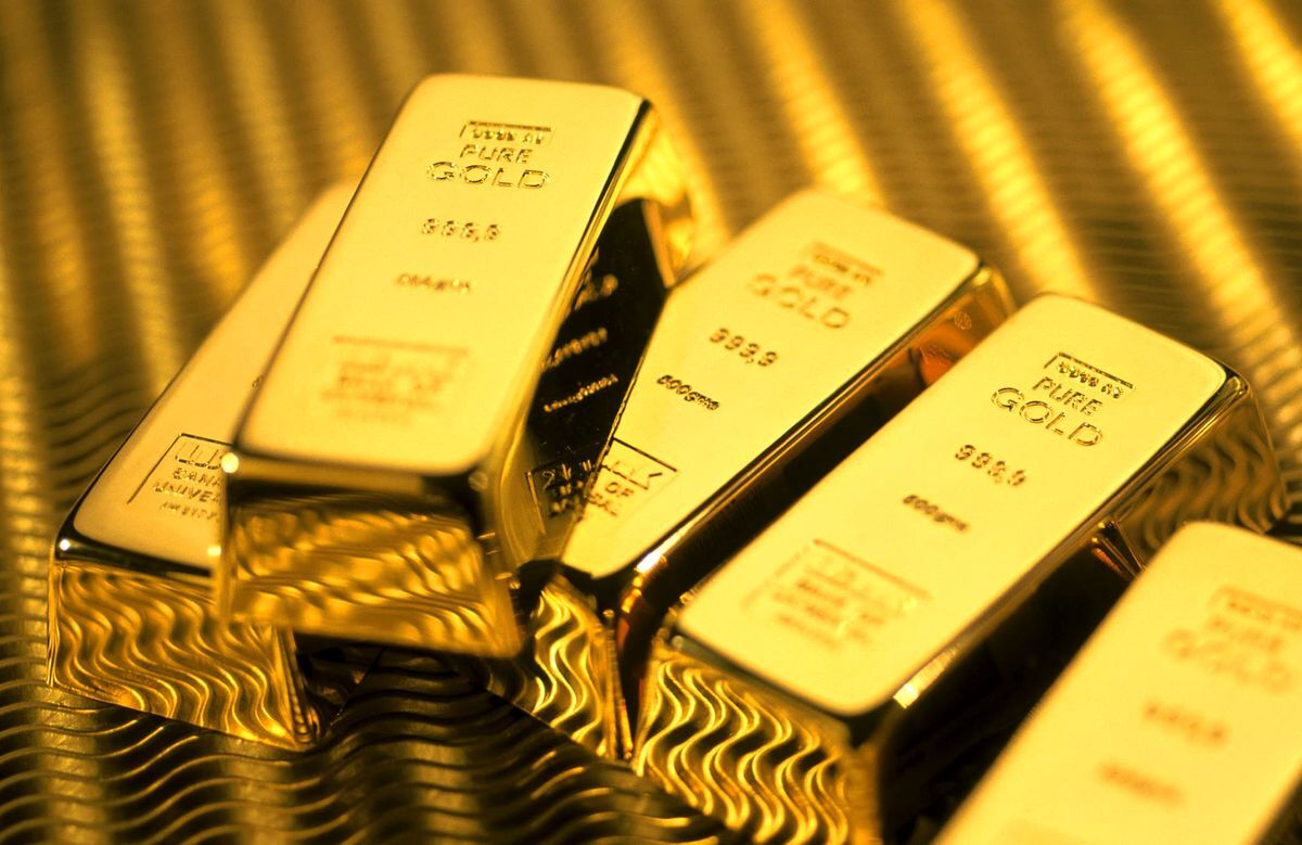 کاهش ارزش دلار قیمت طلا را گران کرد