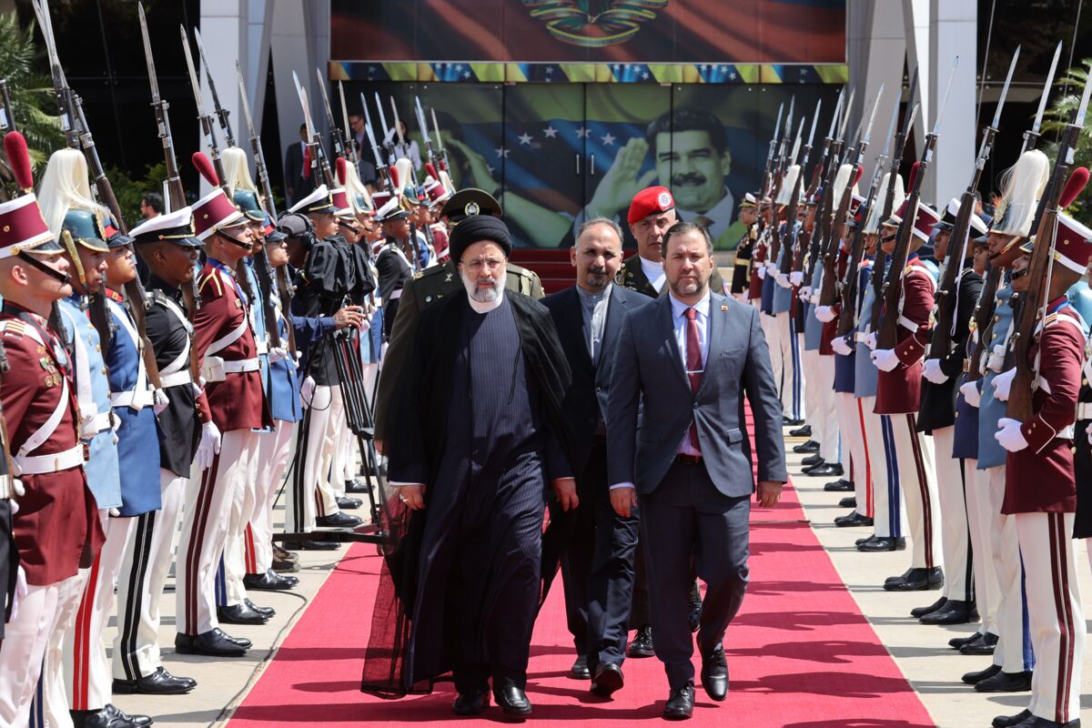 در سفر رئیس جمهور به ونزوئلا چه گذشت؟