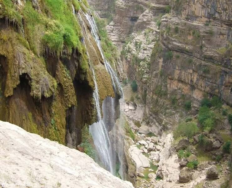 بازگشایی جاده منطقه گردشگری آبشار یاسوج