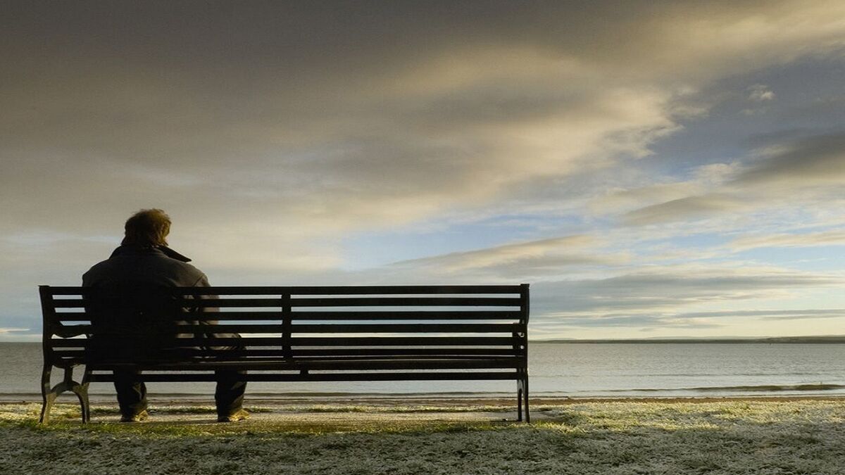 تنهایی موجب کاهش طول عمر می شود
