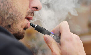 کشف «زامبی» در سیگارهای الکترونیکی قاچاق در انگلیس