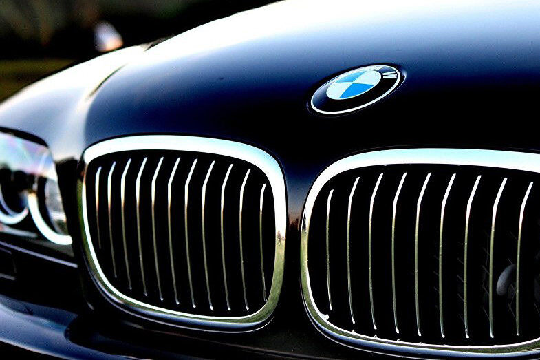 توقیف یک دستگاه BMW قاچاق در شهرستان رودبار