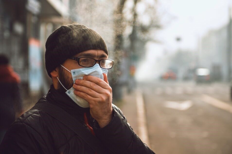 هوای کلانشهرها همچنان آلوده است/ چند توصیه‌ تغذیه ای مهم برای کاهش عوارض آلودگی هوا