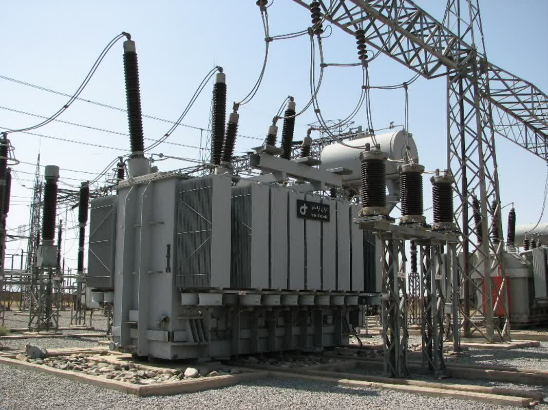 افزایش ۷۳۰ مگاولت آمپری پستهای انتقال برق  در ۳ استان کشور