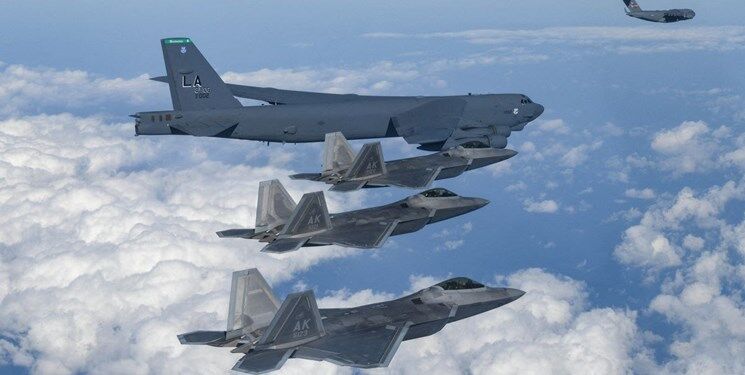 پرواز بمب افکن اتمی آمریکا و جت‌های کره جنوبی جهت ارعاب پیونگ‌یانگ