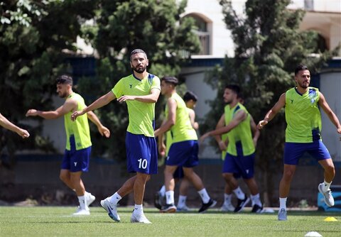 بحران اسکناس؛ بمبی که به زودی استقلال را متلاشی خواهد کرد/ آغاز شمارس معکوس در سکوت مدیران