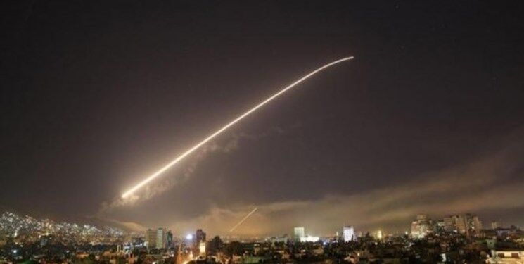 حمله هوایی رژیم صهیونیستی به حمص+ فیلم
