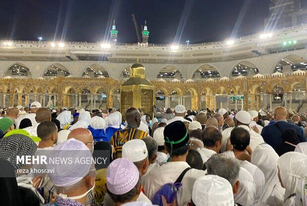 تصاویری اختصاصی مهر از طواف زائران برای پایان اعمال حج تمتع