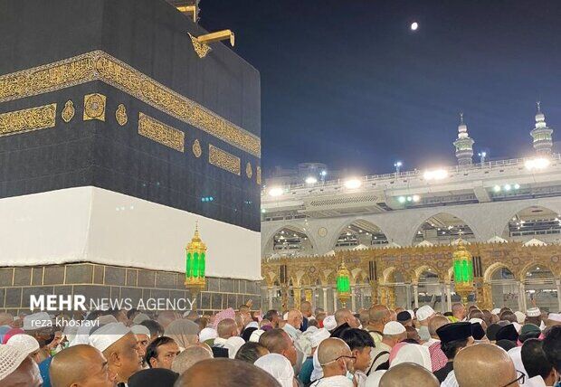 تصاویری اختصاصی مهر از طواف زائران برای پایان اعمال حج تمتع