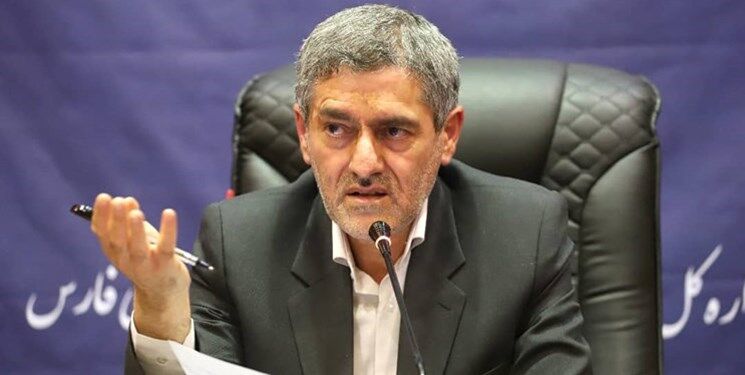 درخواست استاندار فارس از رئیس جمهور برای ساماندهی وضعیت حقوق و مزایای کارکنان وزارت کشور