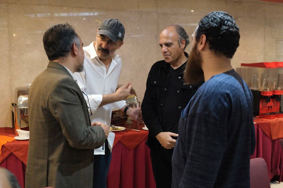 دیدار هادی حجازی‌فر با گروه‌های نمایشی بهزیستی