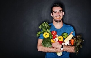 گفت‌وگوی قدس آنلاین با مؤسس انجمن تغذیه بالینی ایران:  تمام تصورات خامِ "خام گیاه خوارها"