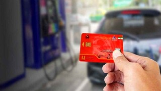 آغاز شارژ بنزین در کارت‌های بانکی / کارت سوخت آزاد جمع ‌می‌شود