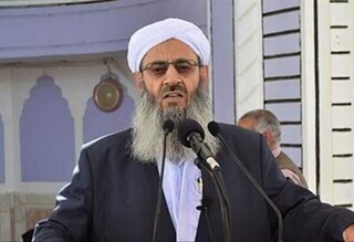 مولوی عبدالحمید حمله به کلانتری ۱۶ زاهدان را محکوم کرد