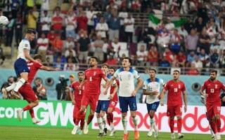 عکس | رفت و برگشت ستاره تیم ملی علیه استقلال! 