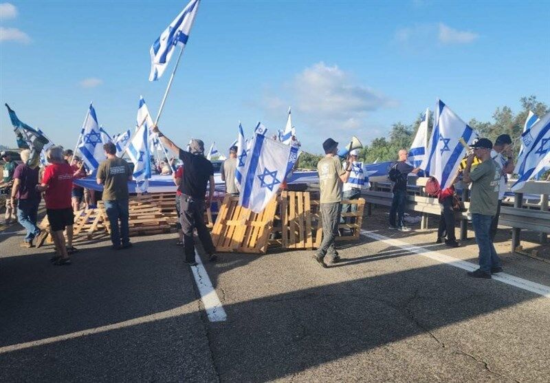 آغاز اعتراضات گسترده صهیونیستها تحت عنوان «روز فلج کننده سراسری»