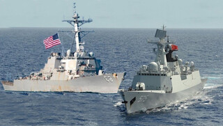چین از آمریکا خواست روابط نظامی دو کشور را به «مسیر درست» بازگرداند