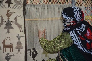 شرکت هنرمندان و صنعتگران لرستانی در نمایشگاه عفاف و حجاب