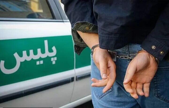 متهم به ۱۰ فقره سرقت وسایل خانه در مشهد دستگیر شد