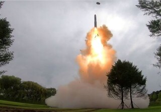 رزمایش مشترک آمریکا، کره جنوبی و ژاپن در پاسخ به آزمایش موشکی کره شمالی
