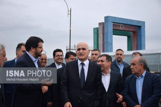 بازدید وزیر راه ایران و معاون نخست وزیر آذربایجان از زیرساخت های حمل و نقل آستارا