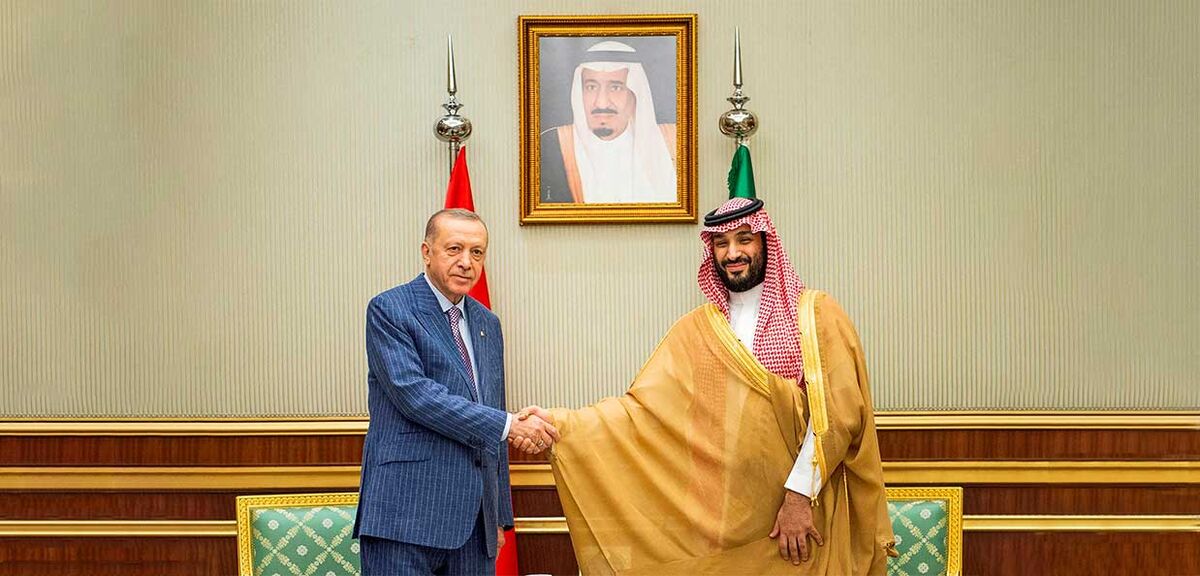 پیگیری اهداف سفر رئیس جمهور ترکیه به عربستان در گفت‌وگو با دکتر ابوالفضل بازرگان/ پرونده‌های روی میز اردوغان کدام‌اند؟