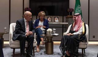 دیدار فرستاده مکرون با وزیر خارجه سعودی با محوریت پرونده لبنان