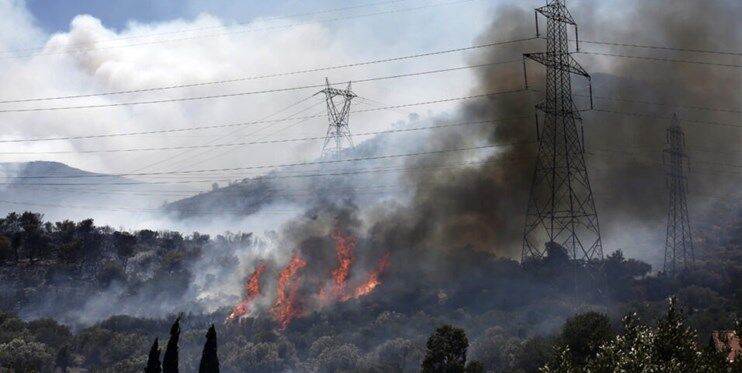 آتش سوزیهای جنگلی در یونان ادامه دارد