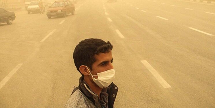 مدیرکل پیش‌بینی و هشدار سازمان هواشناسی‌ عنوان کرد: گرد و خاک در ۱۶ استان و ضرورت اجتناب بیماران تنفسی از تردد غیرضروری