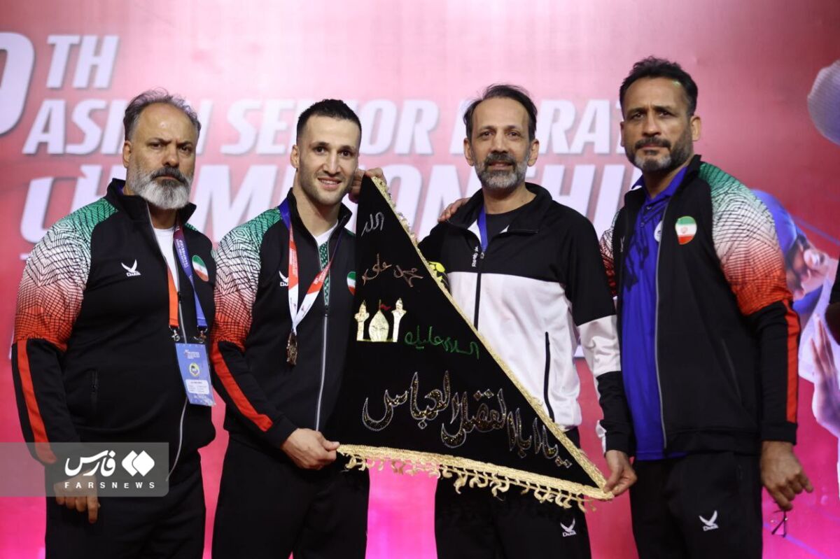 پرچم حضرت ابوالفضل(ع) در مسابقات کاراته قهرمانی آسیا به اهتزاز درآمد/۲ مدال طلا و ۳ برنز در اردوی تیم ملی کاراته