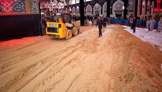 حرم امام حسین(ع) برای حضور دسته عزاداری طویریج آماده شد
