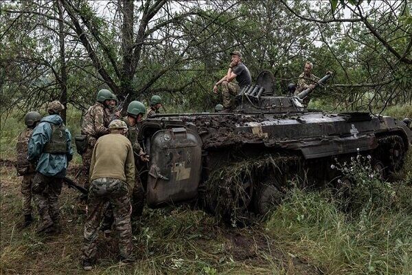 بلغارستان ۱۰۰ خودروی نظامی «قدیمی» به اوکراین ارسال می‌کند