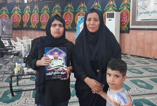دختر شهید غریبی: افتخار می‌کنم که پدرم در راه امنیت به شهادت رسید