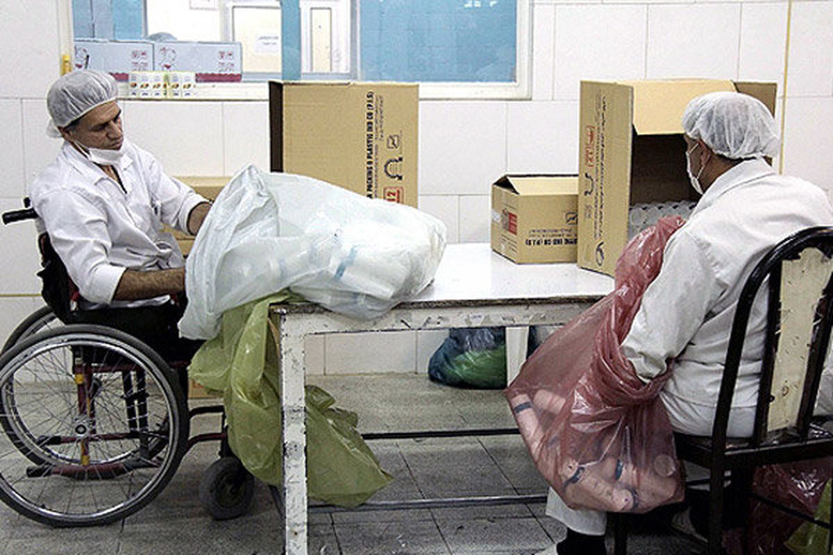 رئیس انجمن مددکاری: معلولان در مصوبه افزایش سن بازنشستگی نادیده انگاشته شده‌اند