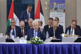 محمود عباس خواستار وحدت گروه‌های فلسطینی در برابر اشغالگران شد