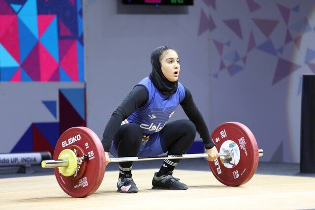تاریخ سازی دختران نوجوان و جوان وزنه‌برداری در آسیا /۵ مدال درخشان