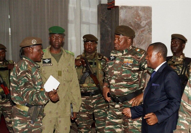 کشور نیجریه , کشور فرانسه ,