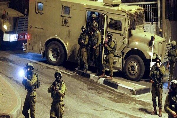بازداشت‌ ۱۶ فلسطینی در کرانه باختری به دست نظامیان صهیونیست