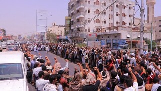 تظاهرات یمنی‌ها علیه اهانت مکرر به قرآن کریم/ تاکید بر قطع رابطه با سوئد و دانمارک