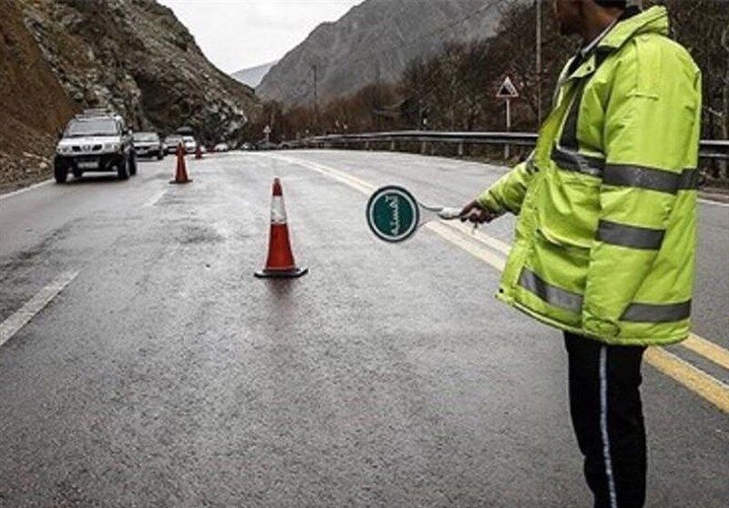ترافیک سنگین در همه محورهای شمال‌/ کندوان و آزادراه تهران‌ شمال ‌یک‌طرفه شد