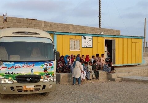 گفتوگو با پدر کتابخانههای مردمی سیستان و بلوچستان درباره کار بزرگی که در ترویج کتابخوانی کرده است/ خانه امید