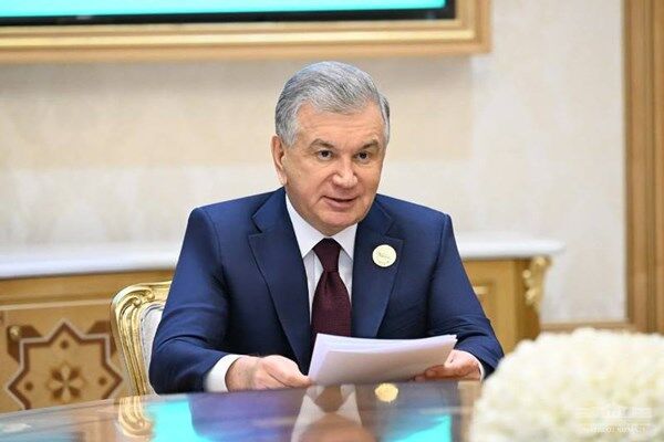 تأکید «میرضیایف» بر نقش کریدور ازبکستان-ترکمنستان-ایران در توسعه منطقه