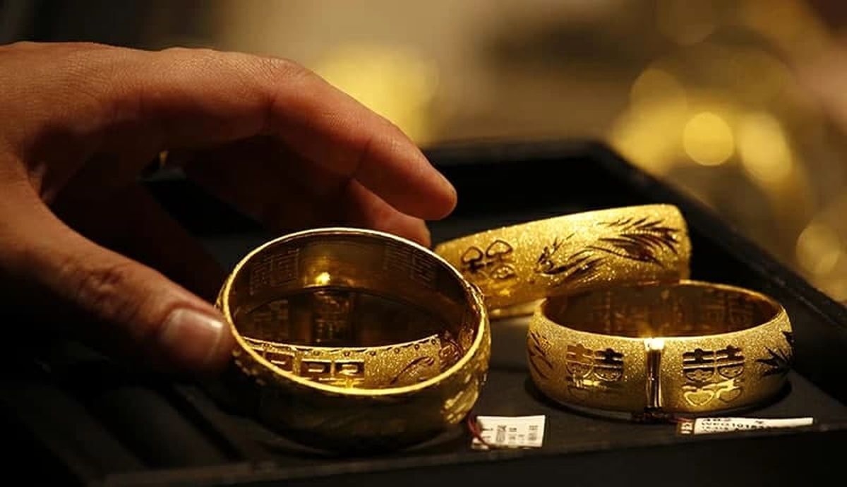 طلا بعد از تعطیلات ارزان شد / آخرین قیمت‌ها از بازار طلا چهاردهم مرداد ماه (مثقال ۱۸ عیار، طلا گرم ۱۸ عیار)