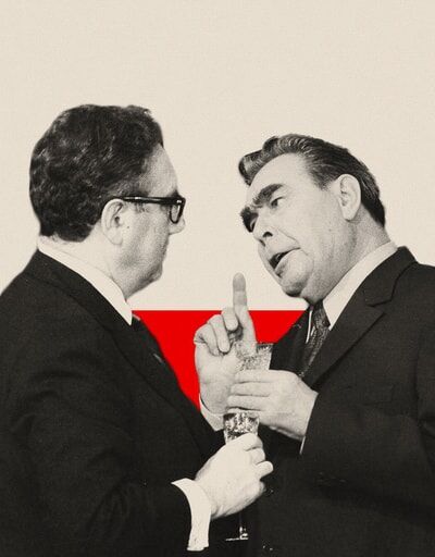 هنری کیسینجر: آمریکا و چین فقط ۱۰ سال فرصت دارند