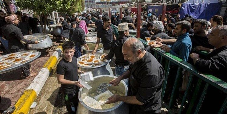 ارائه خدمات موکب شهدای مدافع حرم کهگیلویه و بویراحمد به زائران اربعین در مرز شلمچه