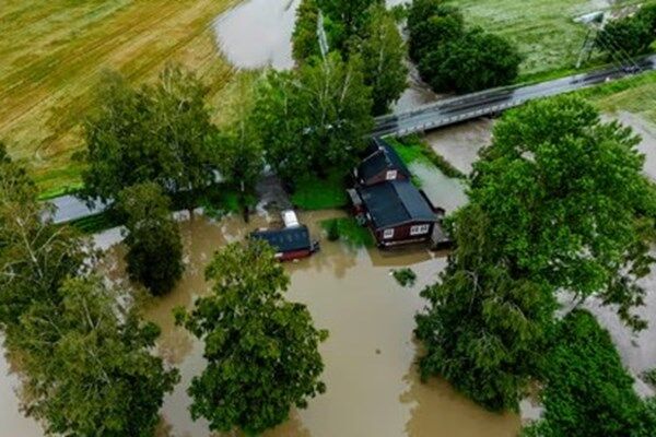 هشدار قرمز برای سیل در نروژ و سوئد+فیلم و عکس