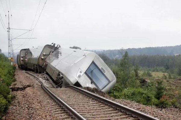 هشدار قرمز برای سیل در نروژ و سوئد+فیلم و عکس