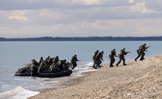 آموزش تفنگداران دریایی اوکراینی توسط انگلیس